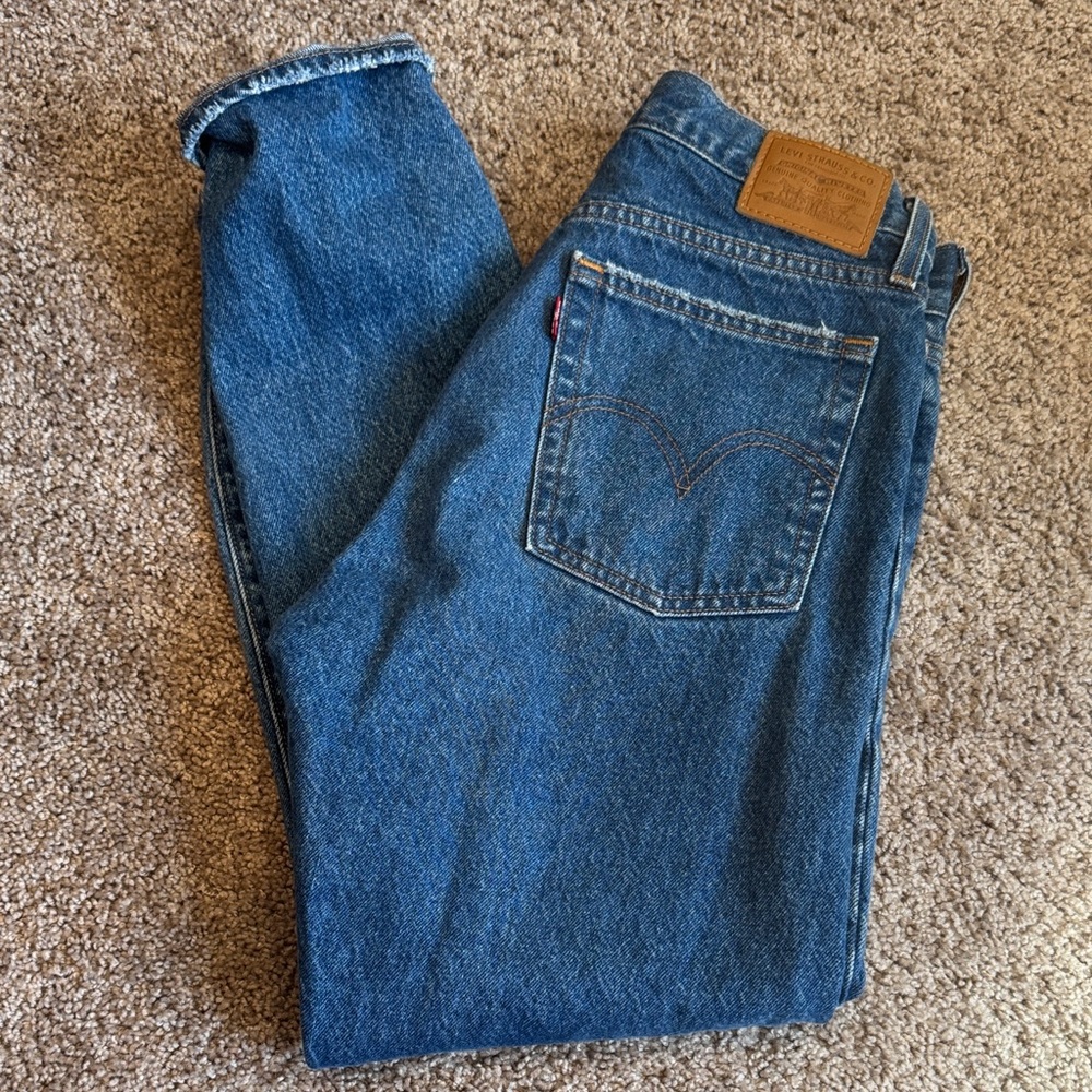 Levi's Straight Fit Denim Jeans - Classic Blue